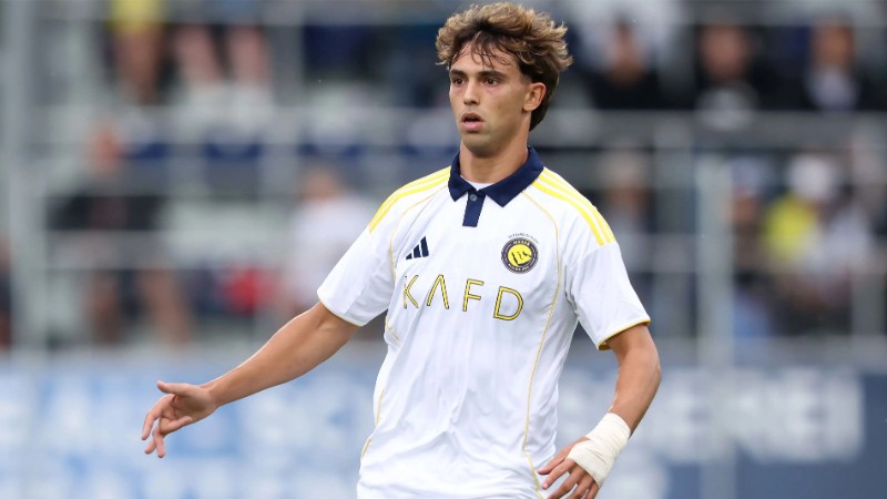 MU xem xét ký hợp đồng với Felix