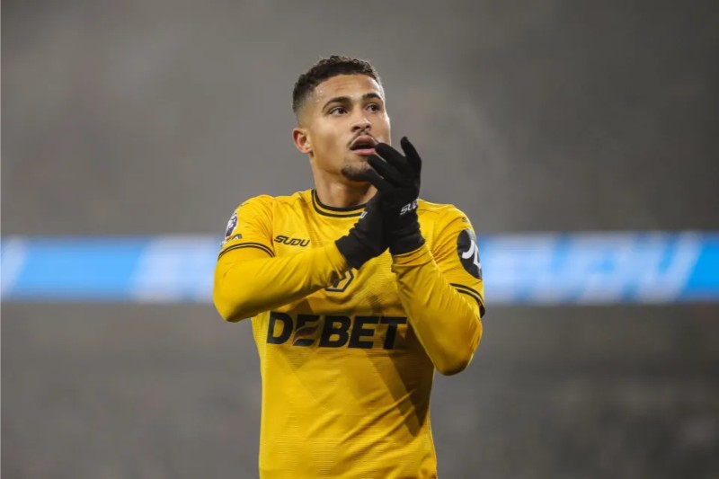 Gomes từng mơ được chơi cho The Kop